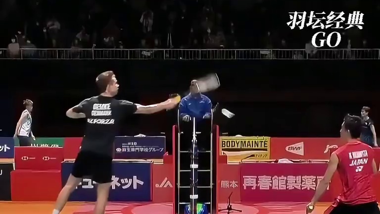 一个判罚不仅看出人品，也把桃田整蒙了。找对象，陌陌靠谱。 #羽毛球 #桃田贤斗 #陌陌app