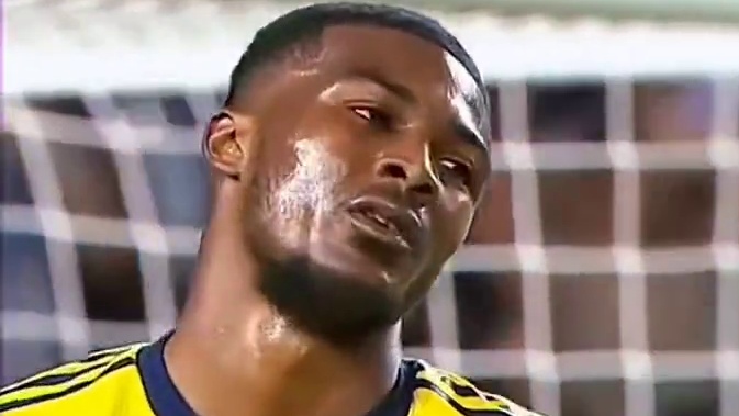 这操作，敌我不分系列又添一例#足球