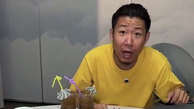 凌奥新开业的#虾板阿福龙虾#小龙虾#海鲜烧烤#夜宵烧烤#夜市里的烟火气街头美食