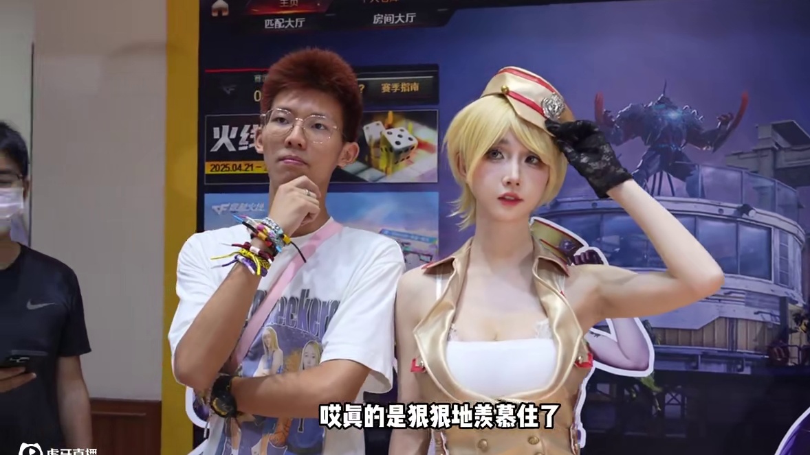 BW展台CF学院展区，现场超级火爆快来围观！ #花式入学CF学院 #CF手游 #CF手游铠甲勇士联动