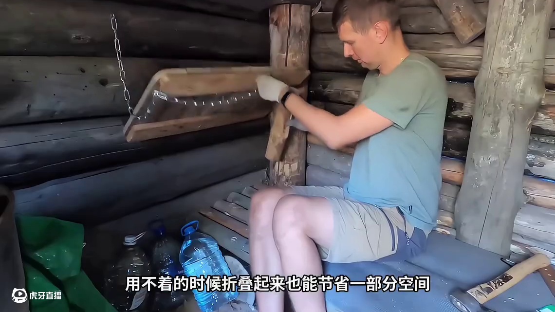 阿克小屋第2集：别人荒野求生的时候，男人已经给自己搭建了舒适的荒野小屋
