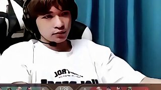 《誰(shuí)見(jiàn)到我不喊一聲c神》