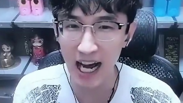 真就国足现状呗？ 