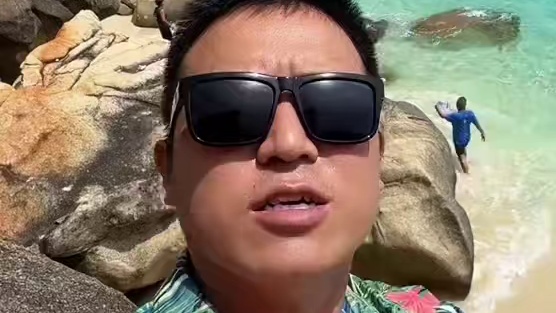 三亚百福岛适合什么样的游客群体？ 如果你是以下这三种游客，那么一定要来百福岛玻璃海玩浮潜！#三亚阿健