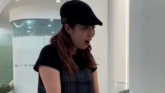 啊？我吗？ #职场 #老板#二奢老金#老板和员工的日常 #万万没想到