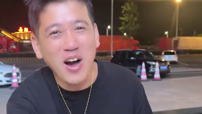 性情了老金,又回到梦开始的地方! #上海 #二奢老金 #附近奢侈品回收 #上海奢侈品回收 #二奢回收