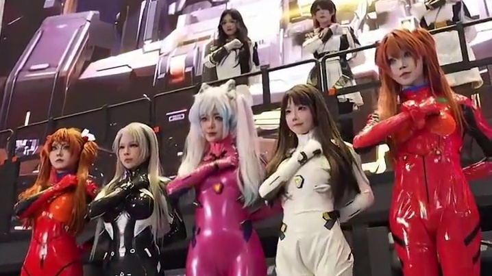 对的对的，胶衣是好文明！ #上海bw漫展到底有谁在#机甲是漫展coser减速带#上海BW漫展机甲迷聚