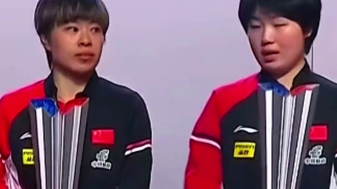 孙颖莎王曼昱亚军，蒯曼王艺迪冠军，国乒包揽女双冠亚军！