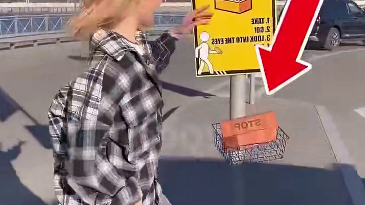 如果你来到揭西，马路就是你家客厅，不用客气，因为大爷大妈们经常逆行倒着走，走S 路线