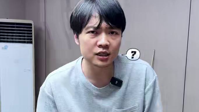 爱打台球的兄弟们，问你们个问题，800多块的大头杆，到底是不是垃圾？#万世康伦龙虎门 #大头杆 #台