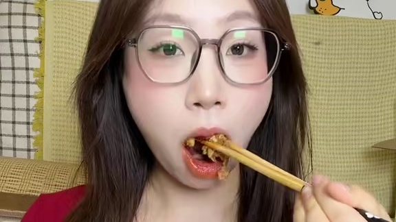 vlog｜02女生不控制饮食吃吃喝喝的一天 #美食vlog #我的日常Vlog #记录真实生活#热卤