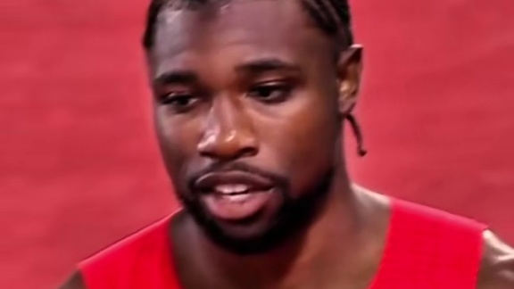 转头轻蔑一笑，归来仍是我的主场