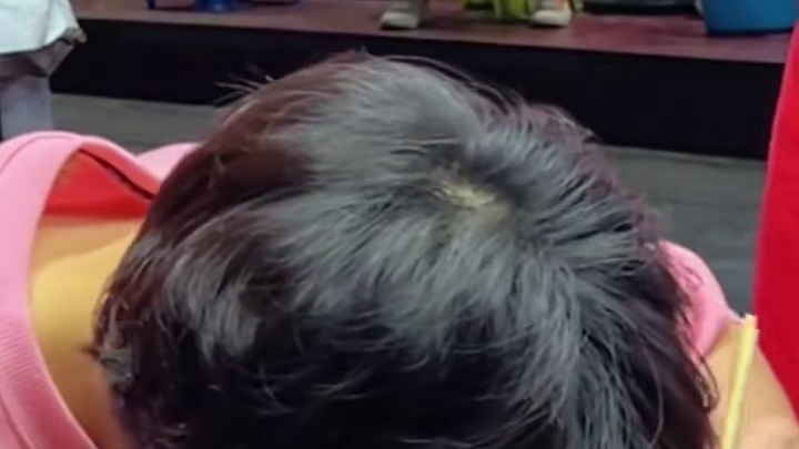 彤彤吃不饱竟然拿走5000奖励！ #螺蛳粉