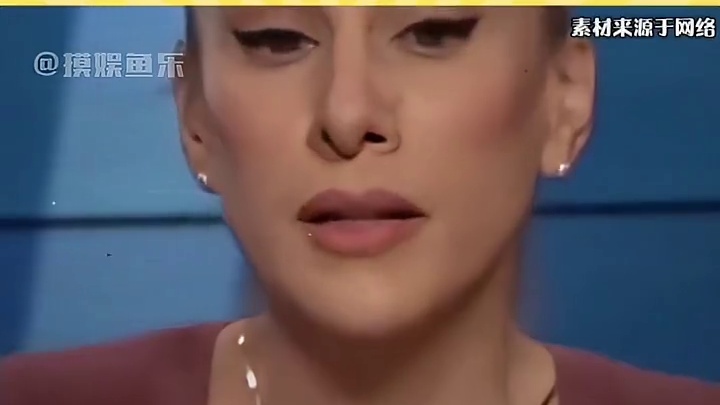 癞蛤蟆：我已经这么丑了，还有人舔我。 #癞蛤蟆 #外国人真会玩 #万万没想到 #令人震惊