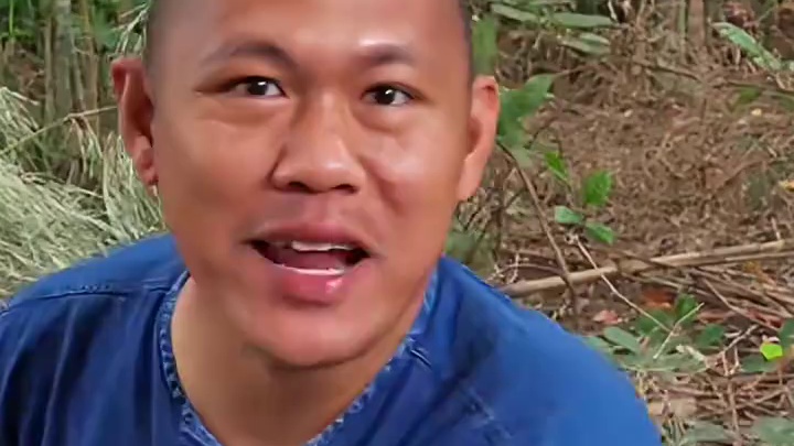 跳跳虾配上凉拌鲜牛肉 #美食 #户外美食 #泰国美食 #内容启发搜索