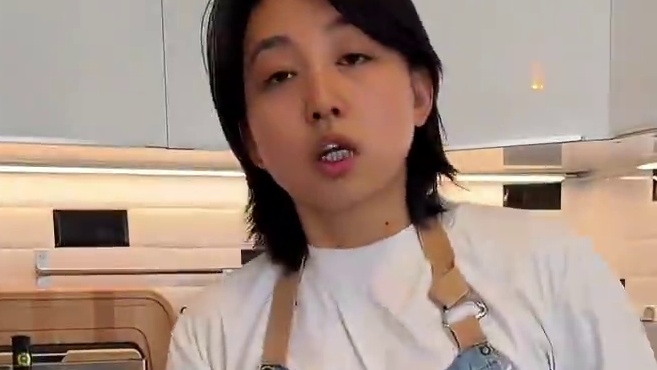 意大利人是这样吃番茄的！#美食 #vlog日常 #在家做美食 #西餐