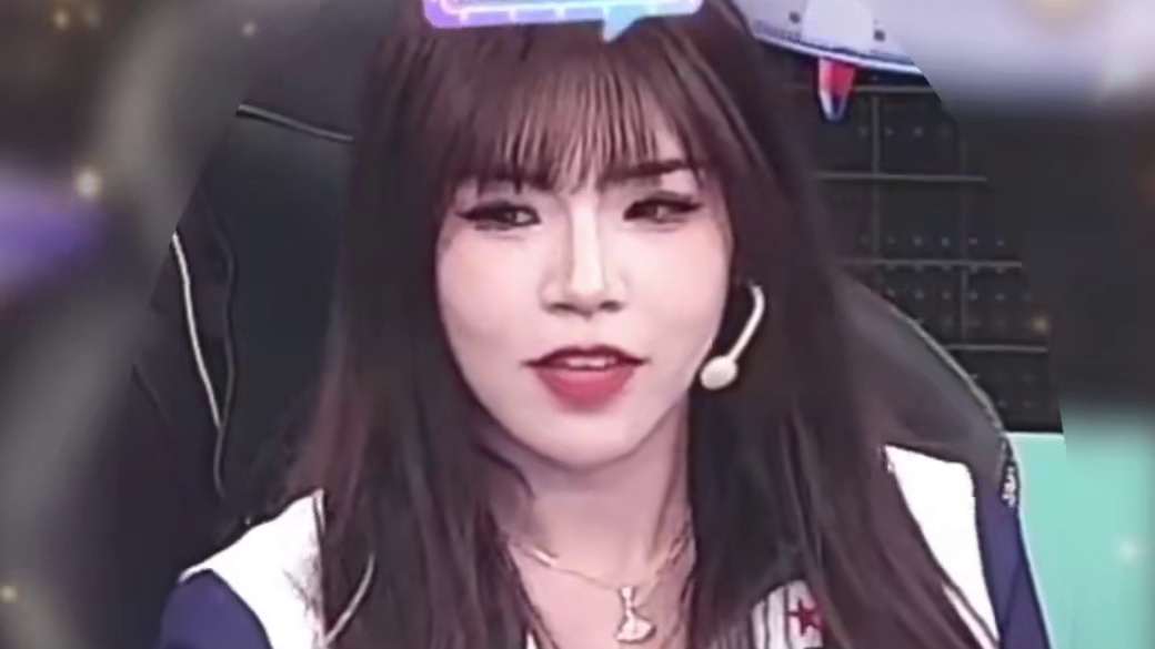 看到评论区很多呼叫丁姐的，所以你们还想呼叫谁
#狼人杀 #华山论剑狼人杀 #美女