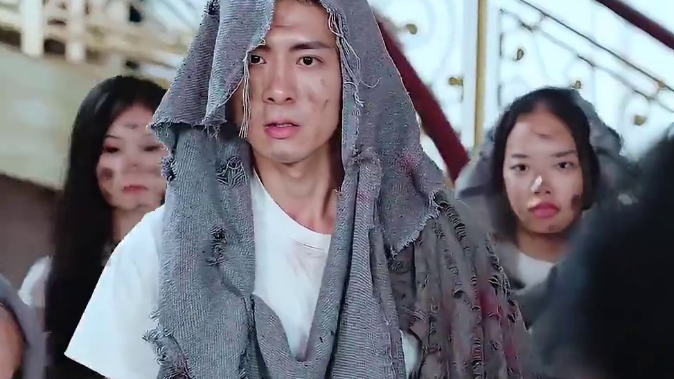 炽焰重生:未世福星小士豆 #热播短剧 #因为一个片段看了整部剧 