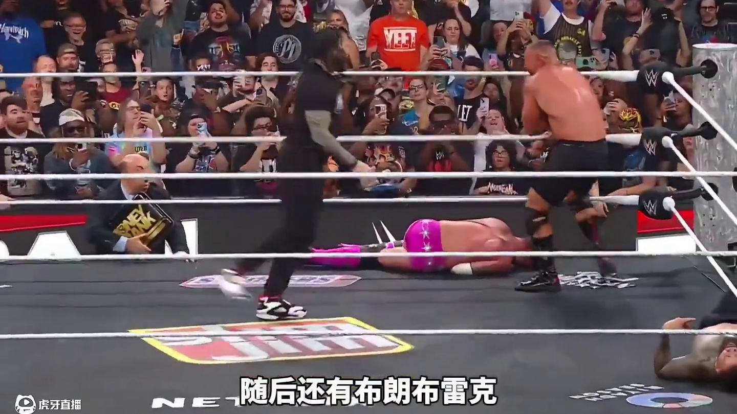 罗门伦斯回归帮助乌索，赛斯小队被轻松击退 #wwe #摔角 #罗门伦斯 #布朗布雷克