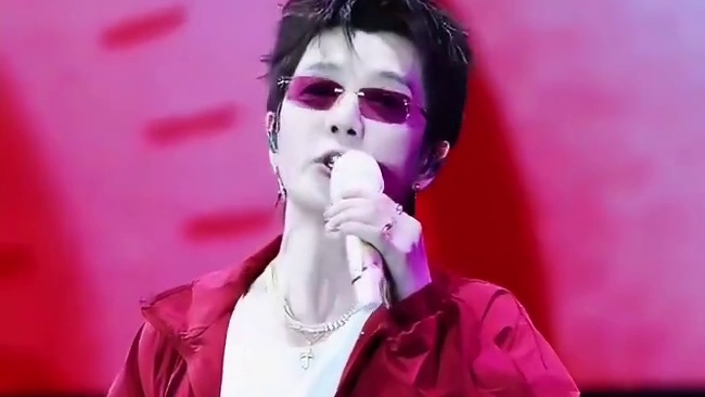 “最好的我们 最好的王栎鑫” #王栎鑫#最好的我们#现场版live#王栎鑫x巡回演唱会