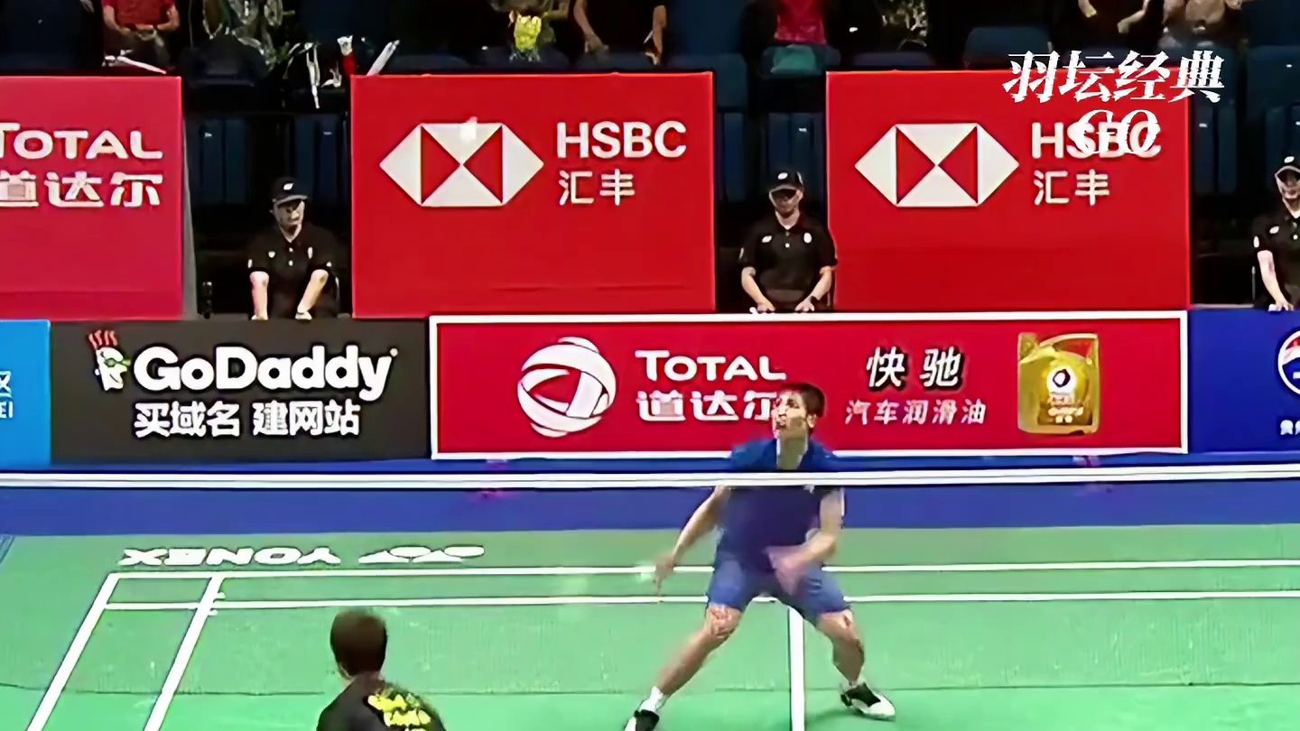 石宇奇：唉！天命难违啊   接......一键缘分匹配来电 #羽毛球 #林丹 #石宇奇 #周天成#M