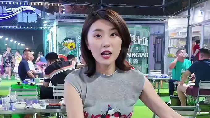 南边的小伙伴都在抢财圆烧烤68.8的小龙虾套餐#吃香喝辣柠檬苏打 #一口酸爽真尔立