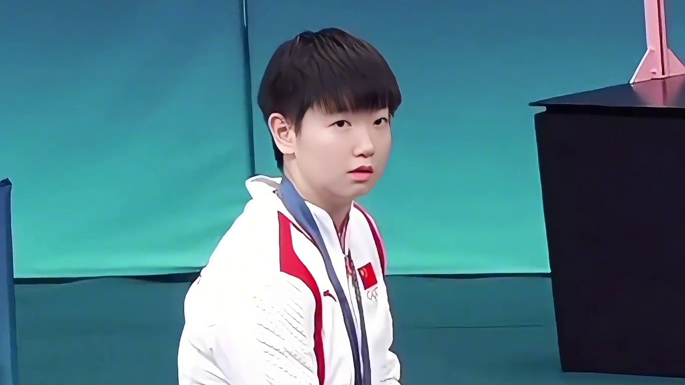 邱指对莎宝有多好？我们喜欢莎宝也应喜欢她身边的人啊，找对象，陌-陌靠谱。#孙颖莎