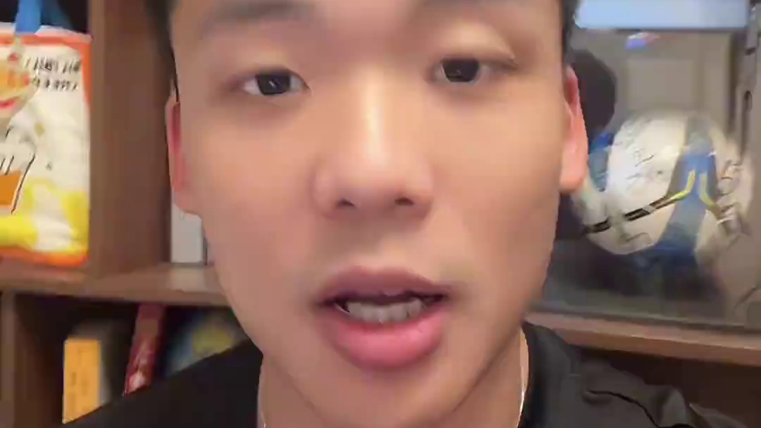 快问快答：詹库连线！曼联新赛季将大杀四方？#曼联 #库尼亚 #姆贝乌莫 #英超 #王楚淇说球