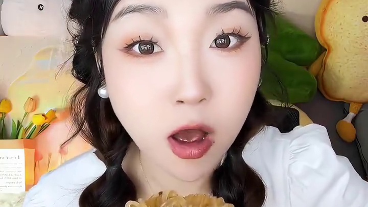 吃不腻的陈薯！酸酸辣辣！粉贼q～简单冲泡，几分钟就能吃上！速食真的拯救懒人！#嗦粉 #灵魂宵夜 #速