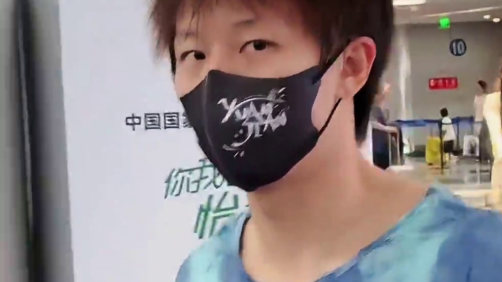 马不停蹄！林高远参加完国乒活动后，紧接着赶赴广东下一场活动