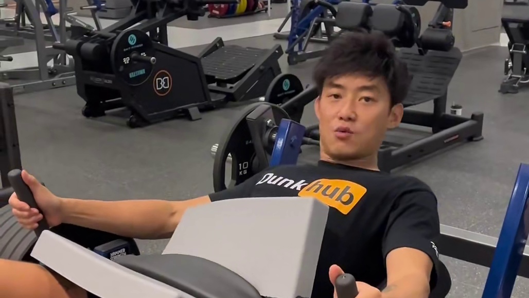 这谁能扛得住？玥姐也不行！#tproc传播扣篮 #杭州 #杭州亚运会 #训练 #体育生