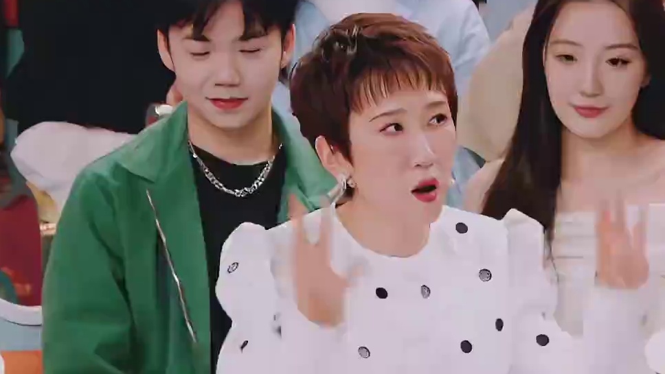 张踩铃也有答不上来的一天