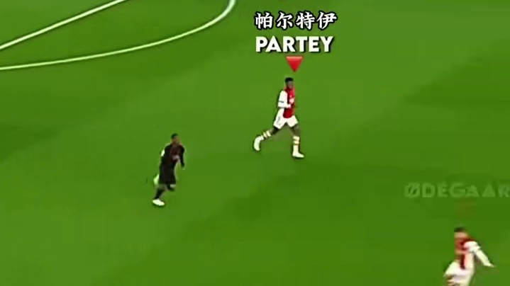 从防守到进球只需几脚传递 这才叫真正的团队反击
