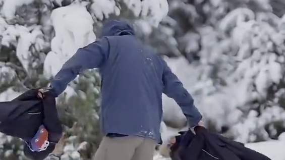 在三三力安身上也能看出被爱浇灌出来的孩子是多么勇敢#三三力安 #王永鸿一家 #爸爸当家 #综艺 #治