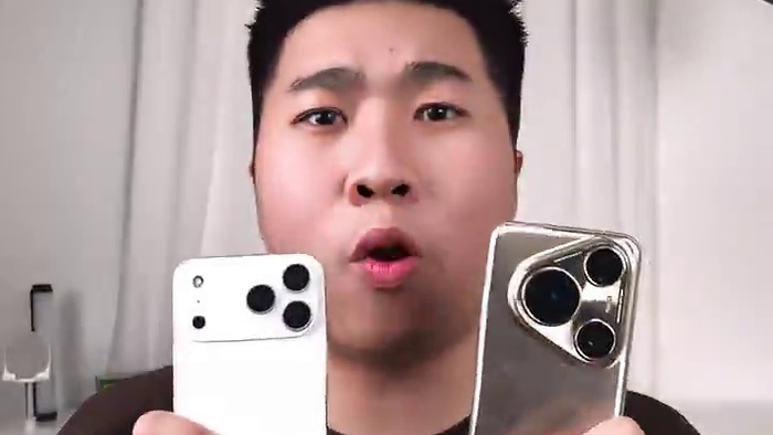 iPhone17真机模上手，还是华为爽！ #iPhone #苹果手机 #apple #iPhone1