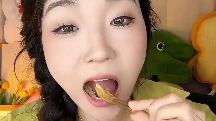 嘎嘣脆的鹿茸菇！嘎嘎香！一袋25g！VF低温真空制作！酥酥脆脆的口感，香！#这也太好吃了 #追剧必备