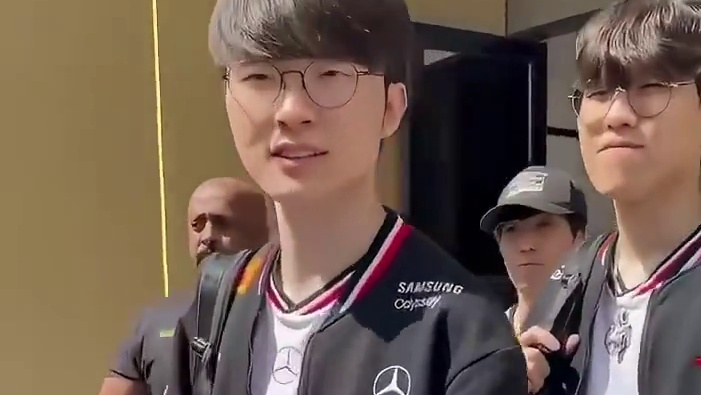 满城近代连杀的英雄传奇