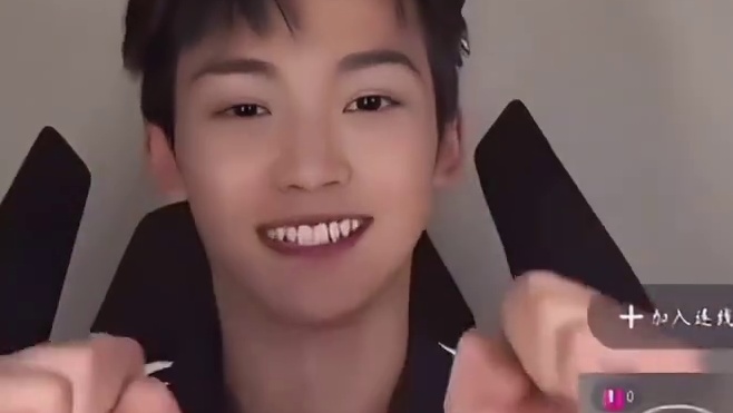 我好像看到了一个绝望的直男