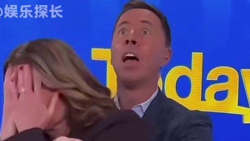 这下全世界都在吃同一个瓜了 #coldpaly  #模仿出轨CEO成全球热梗  #搞笑