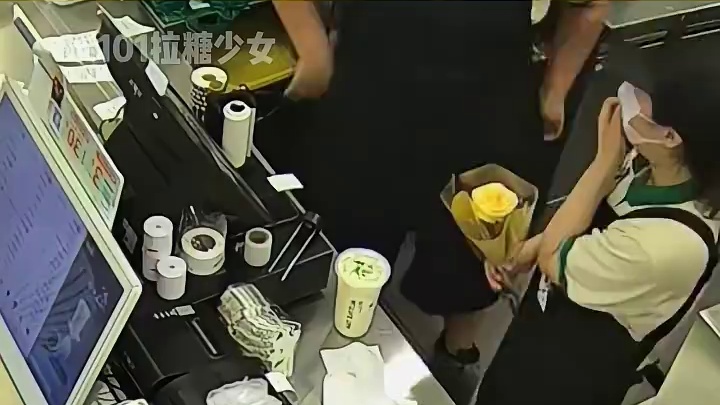 被骂没什么 但情绪在被接住的那一刻眼泪会夺眶而出#成年人的崩溃 #成年人的情绪 #成年人的崩溃就在一