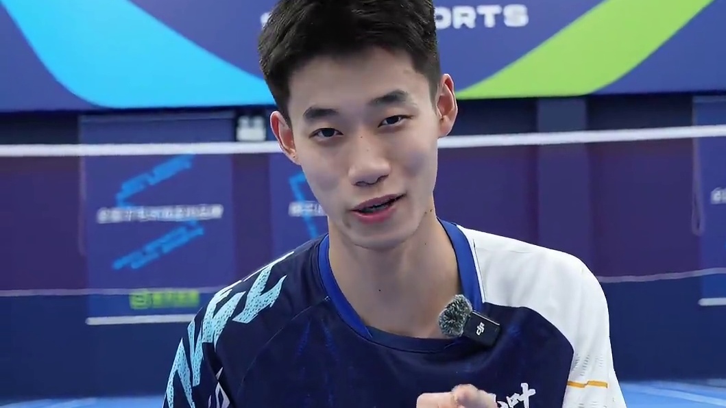 大乌龙事件哈哈哈 不过大家真的不用担心醒狮ultra不合脚 售后拉满 今晚九点半早点来哦#小叶老师羽