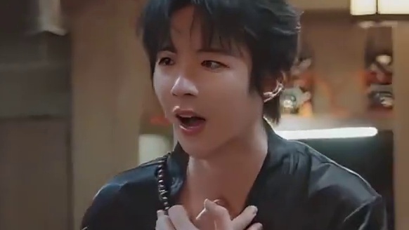 内娱逃不掉的年龄梗