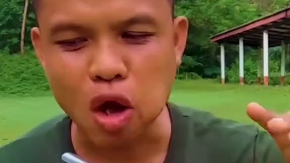 小苦瓜辣椒蘸水️烤牛腰子 #美食 #户外美食 #泰国美食 #内容启发搜索