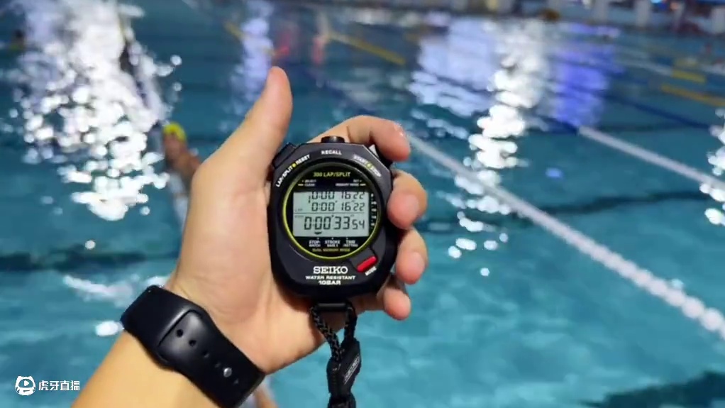 50米蛙泳挑战36秒，你觉得能完成了吗？ 50米蛙泳挑战36秒，你觉得能完成了吗？#学游泳 #咖啡猫