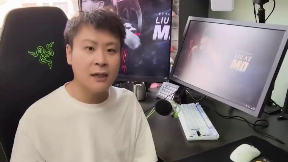 蝰蛇v4开箱体验 #雷蛇 #炼狱蝰蛇v4pro