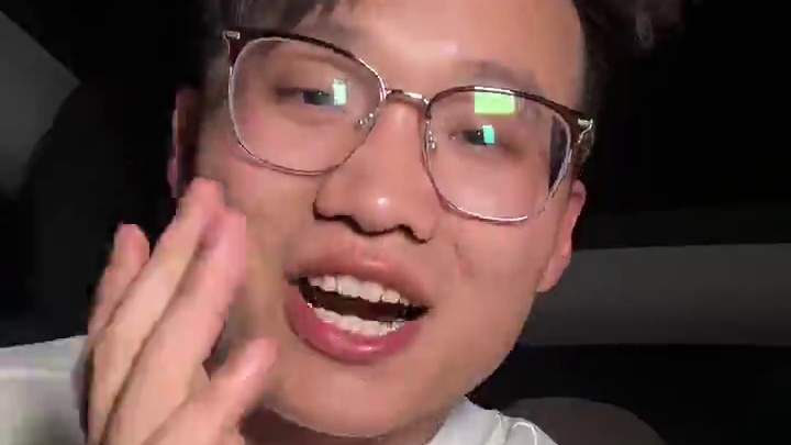 竟然有人说咱家奶油是乳脂奶油，今天耿学长出来正面回应一下#纯动物奶油蛋糕 #动物奶油和植物奶油的区别