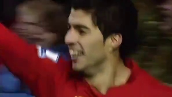 这一脚长传是否承载了你的青春记忆！