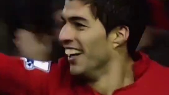 这一脚长传是否承载了你的青春记忆！