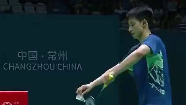 男单决赛：石宇奇VS王正行#精彩球 #石宇奇 #王正行 #决赛 #羽毛球比赛