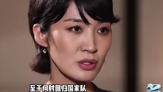 樊振东澄清与刘国梁关系
暂时不回国乒并说出原因！
 #樊振东    #刘国梁